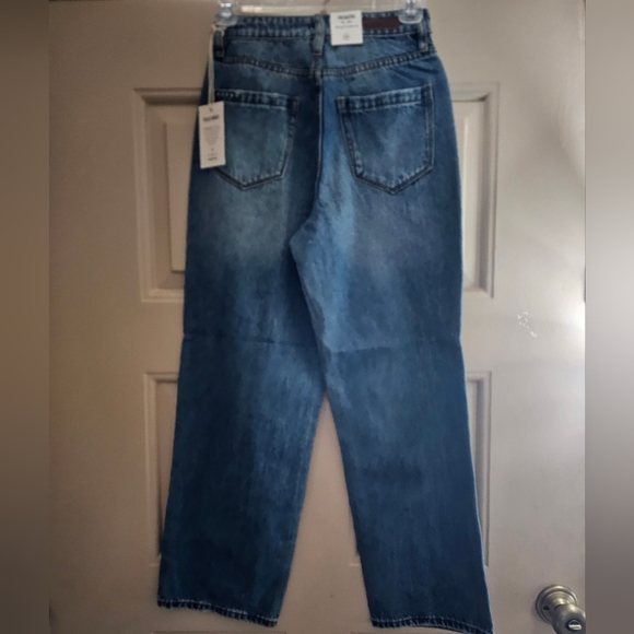 Blank NYC The Baxter Ribcage Straight Leg Jeans in Medium Wash - Picture 11 of 12